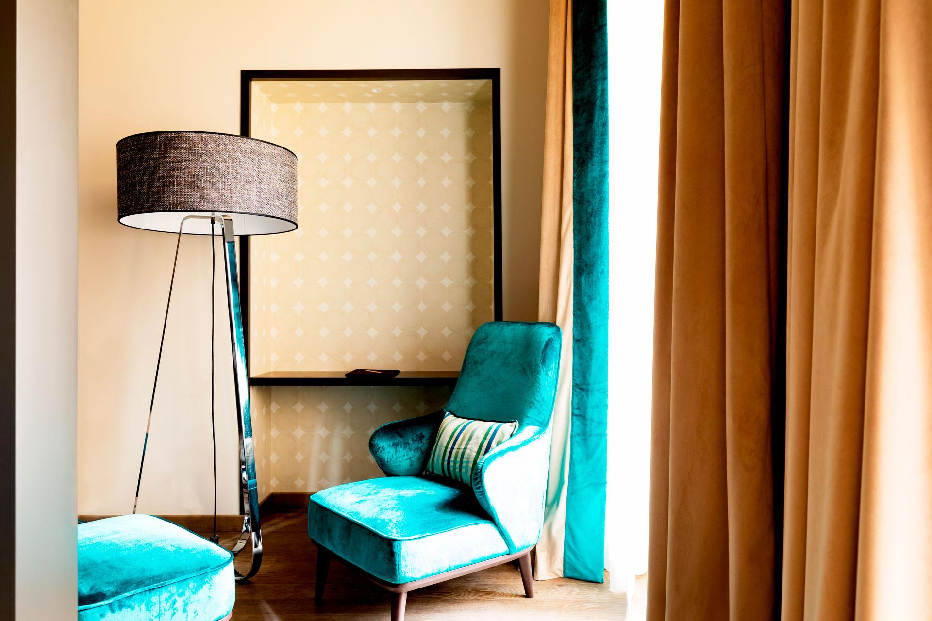 Amadomus Luxury Suites Наполи Екстериор снимка